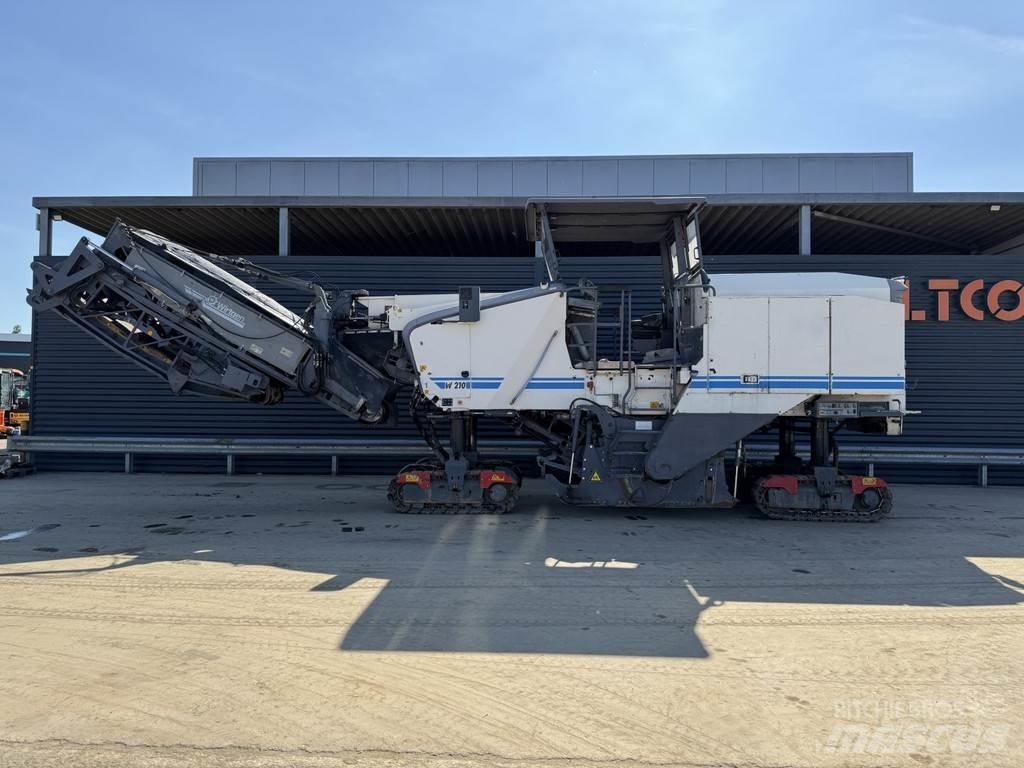 Wirtgen W 210 Moinhos de asfalto a frio