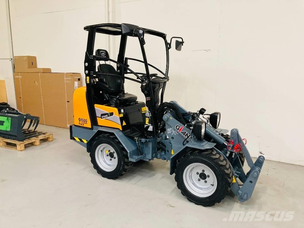 GiANT G 1500 X-tra Mini carregadoras