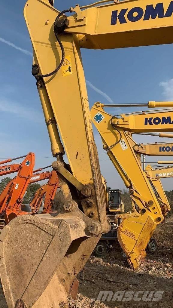 Komatsu PC 220-8 Escavadeiras de esteiras