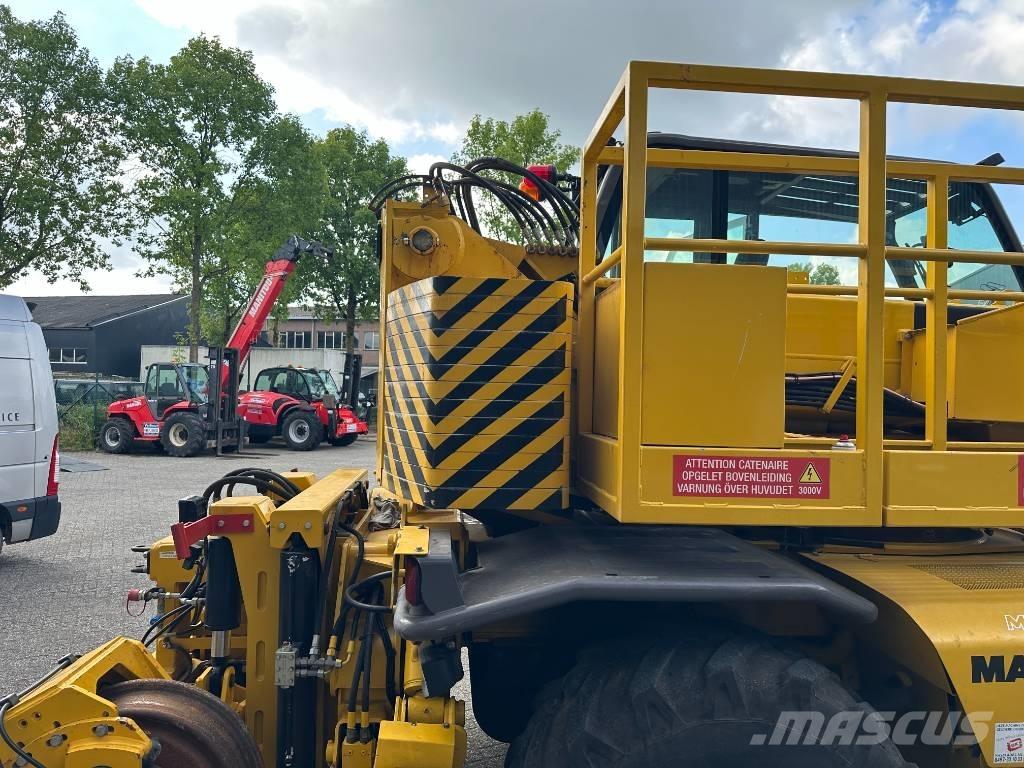 Manitou Manirail Manipulador telescópico