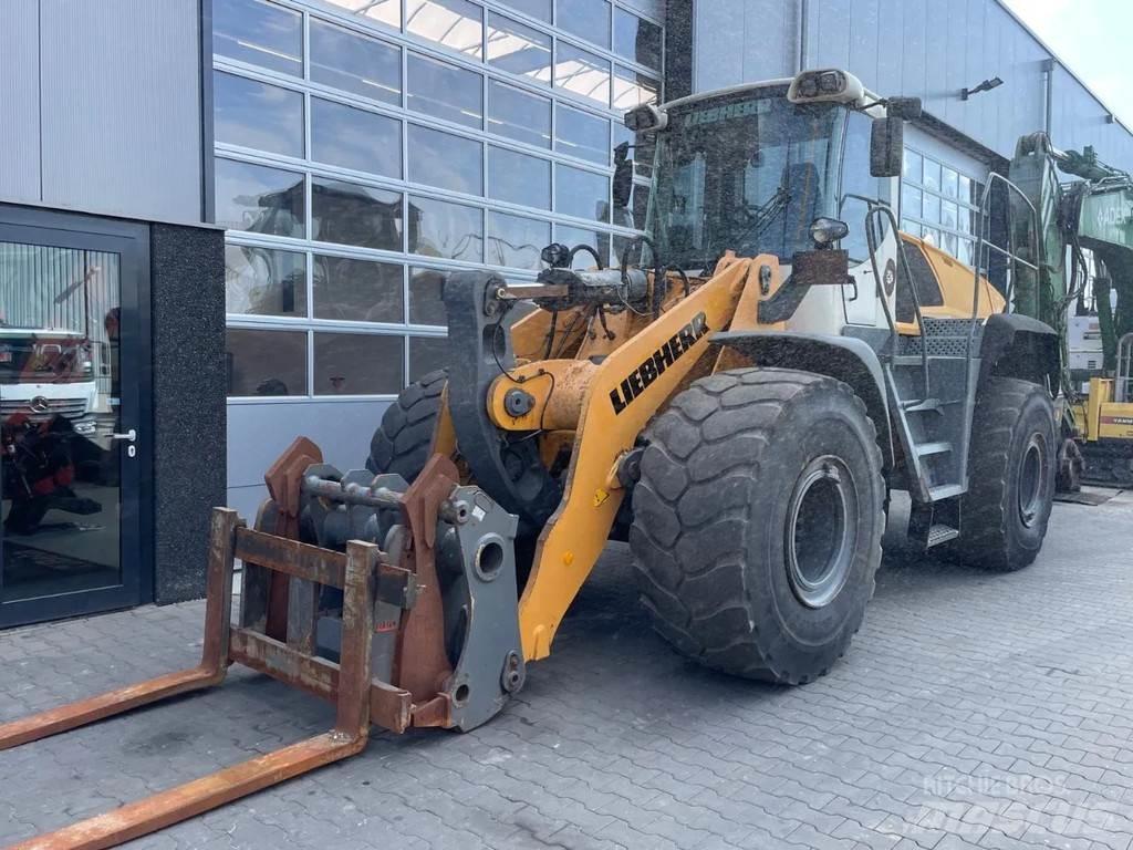 Liebherr L566 Carregadeiras de rodas