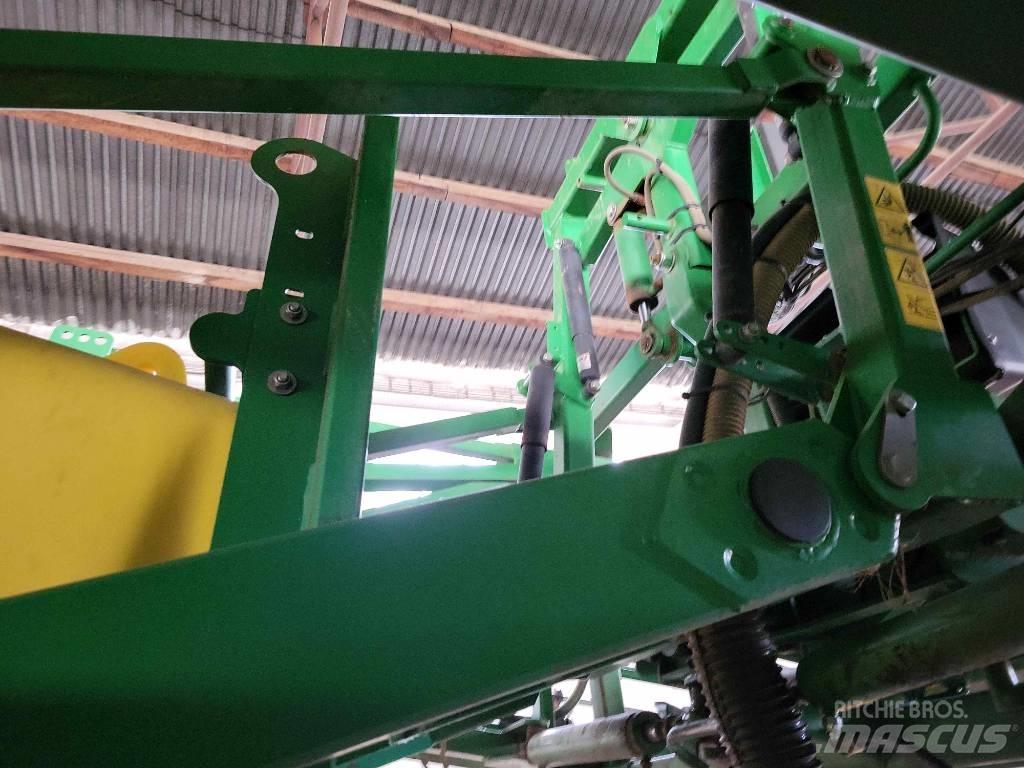 John Deere 732 Pulverizadores rebocados