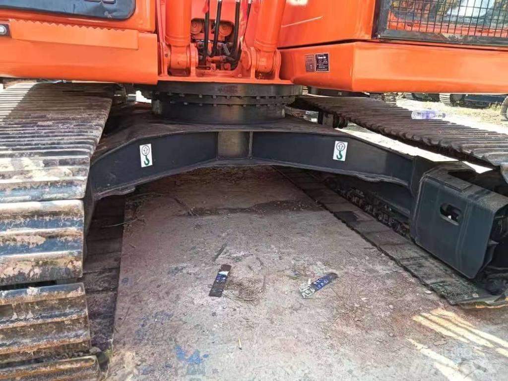 Doosan DX150 Escavadoras Midi 7t - 12t
