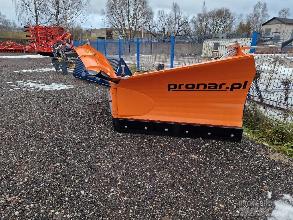 Pronar PUV 3600HD Lâminas de neve e arados