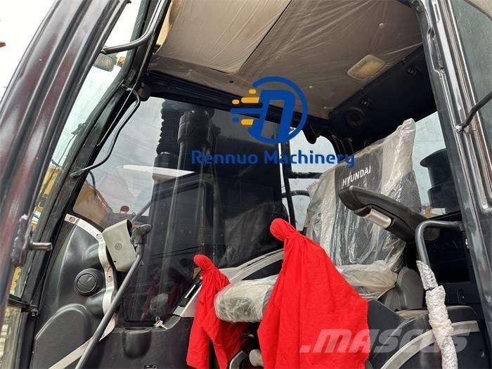 Hyundai R220LC-9S Escavadeiras de esteiras