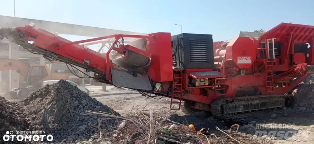 Sandvik QJ 330 Britadores móveis