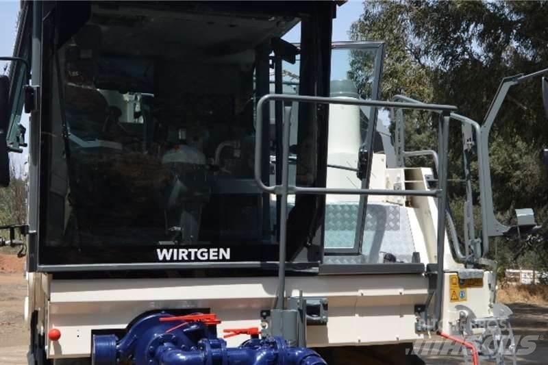 Wirtgen W240 Outros Camiões