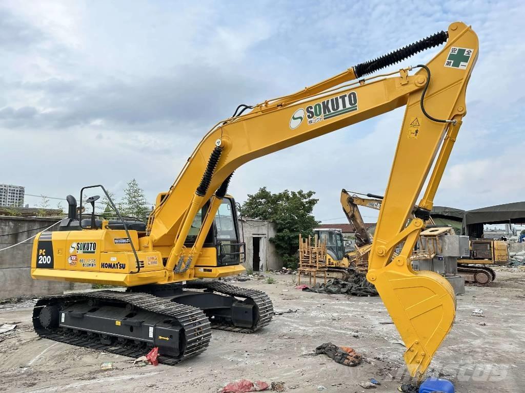 Komatsu PC 200-8 Escavadeiras de esteiras