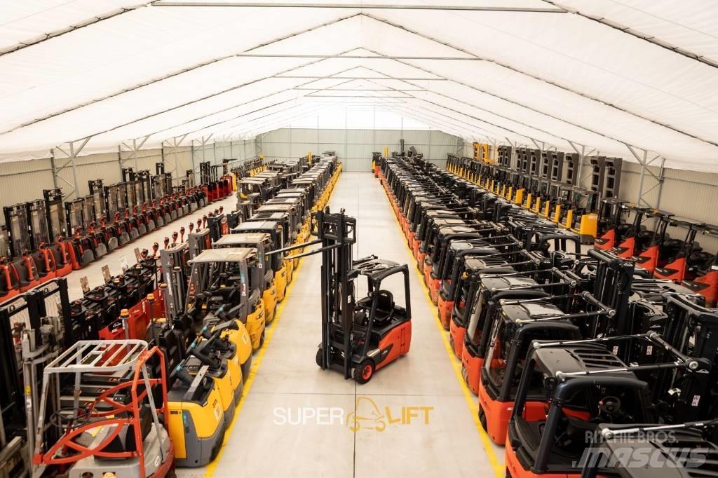 Jungheinrich EFG213 Empilhadores eléctricos