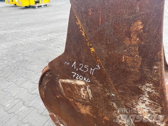 CAT M 320 BUCKET Retroescavadoras