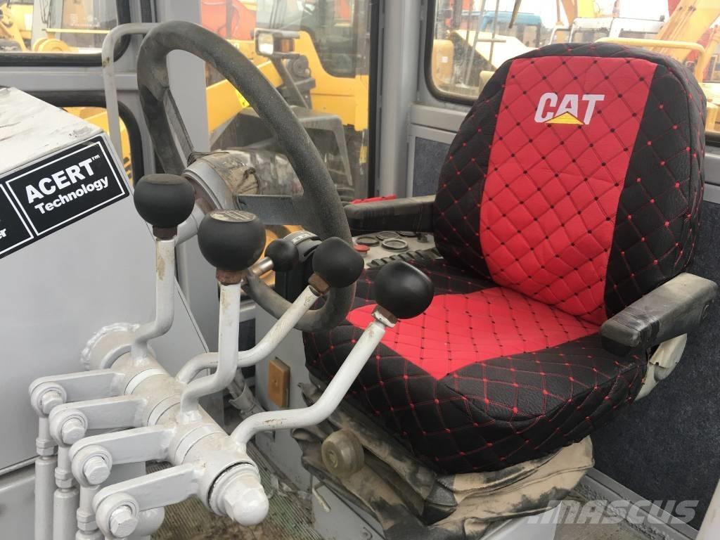 CAT 140 H Motoniveladoras