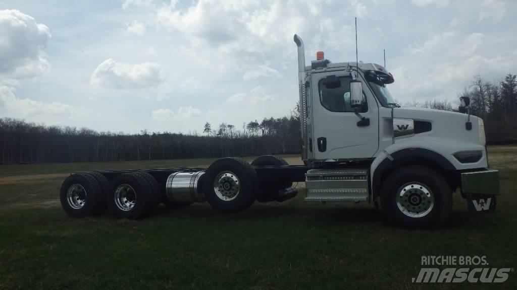 Western Star 49 X Camiões de chassis e cabine