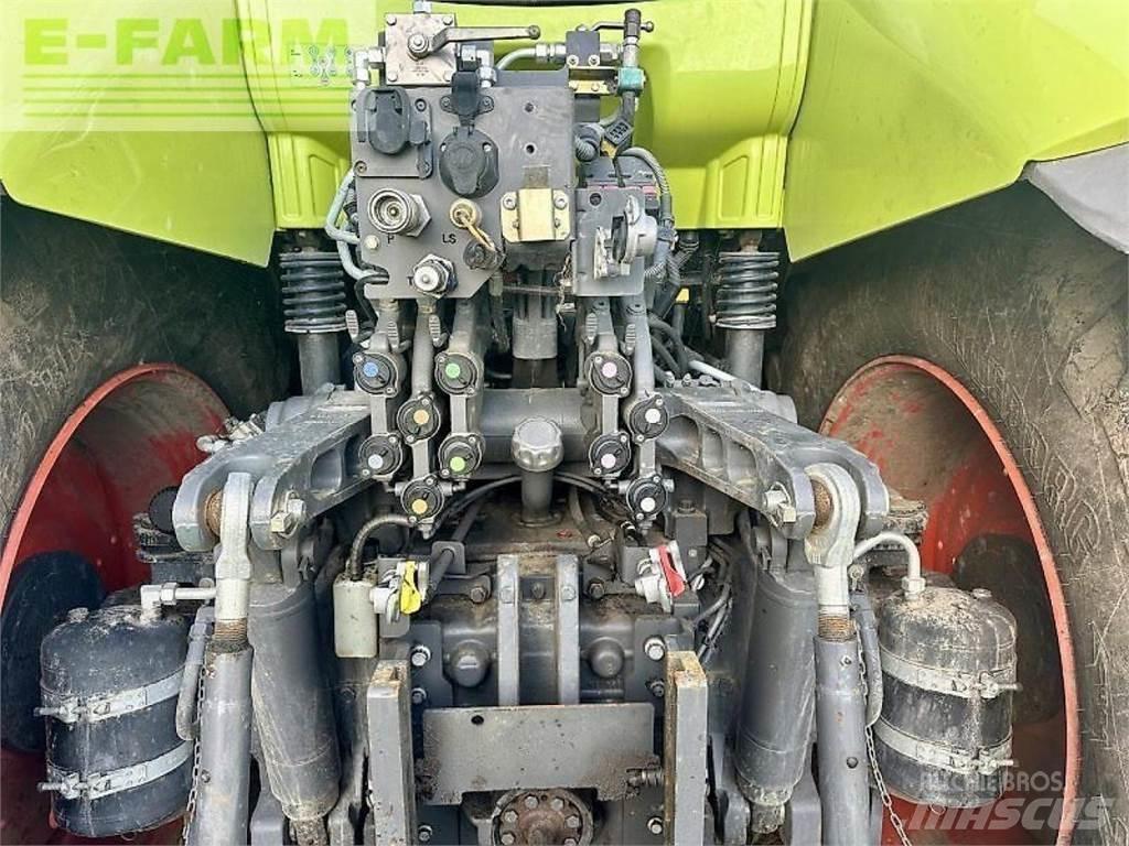 CLAAS axion 850 Tratores Agrícolas usados