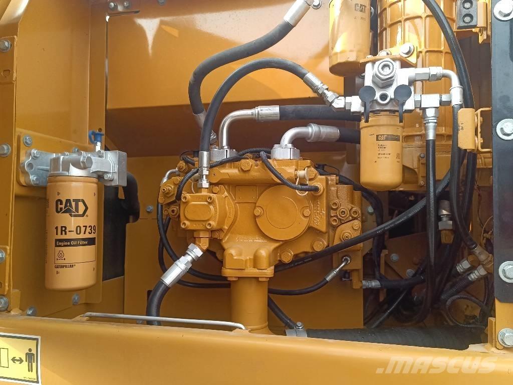 CAT 323 D2L Escavadeiras de esteiras