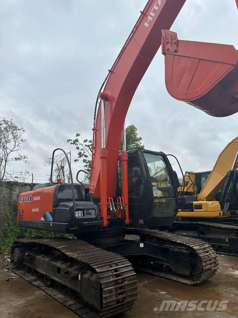 Hitachi ZX 200 Escavadeiras de esteiras