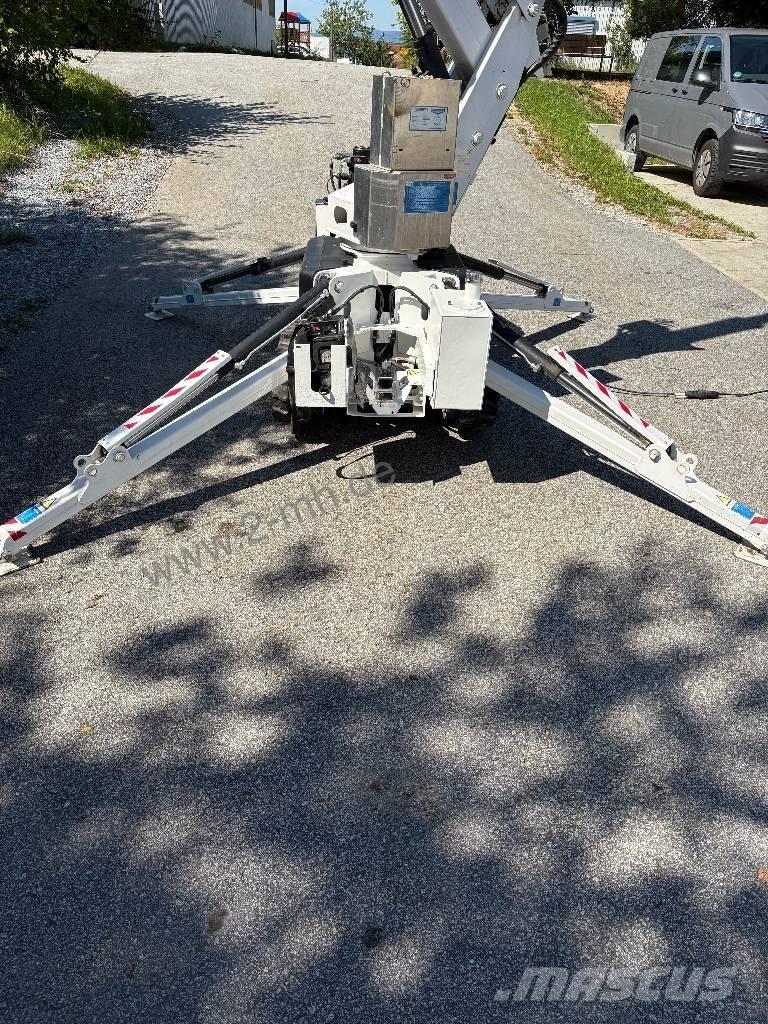 CTE Traccess 135 Plataformas de braço compactas auto-propulsão