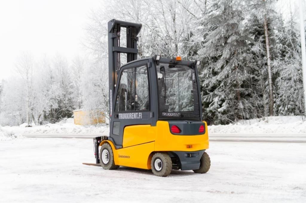 Jungheinrich EFG430 Empilhadores eléctricos