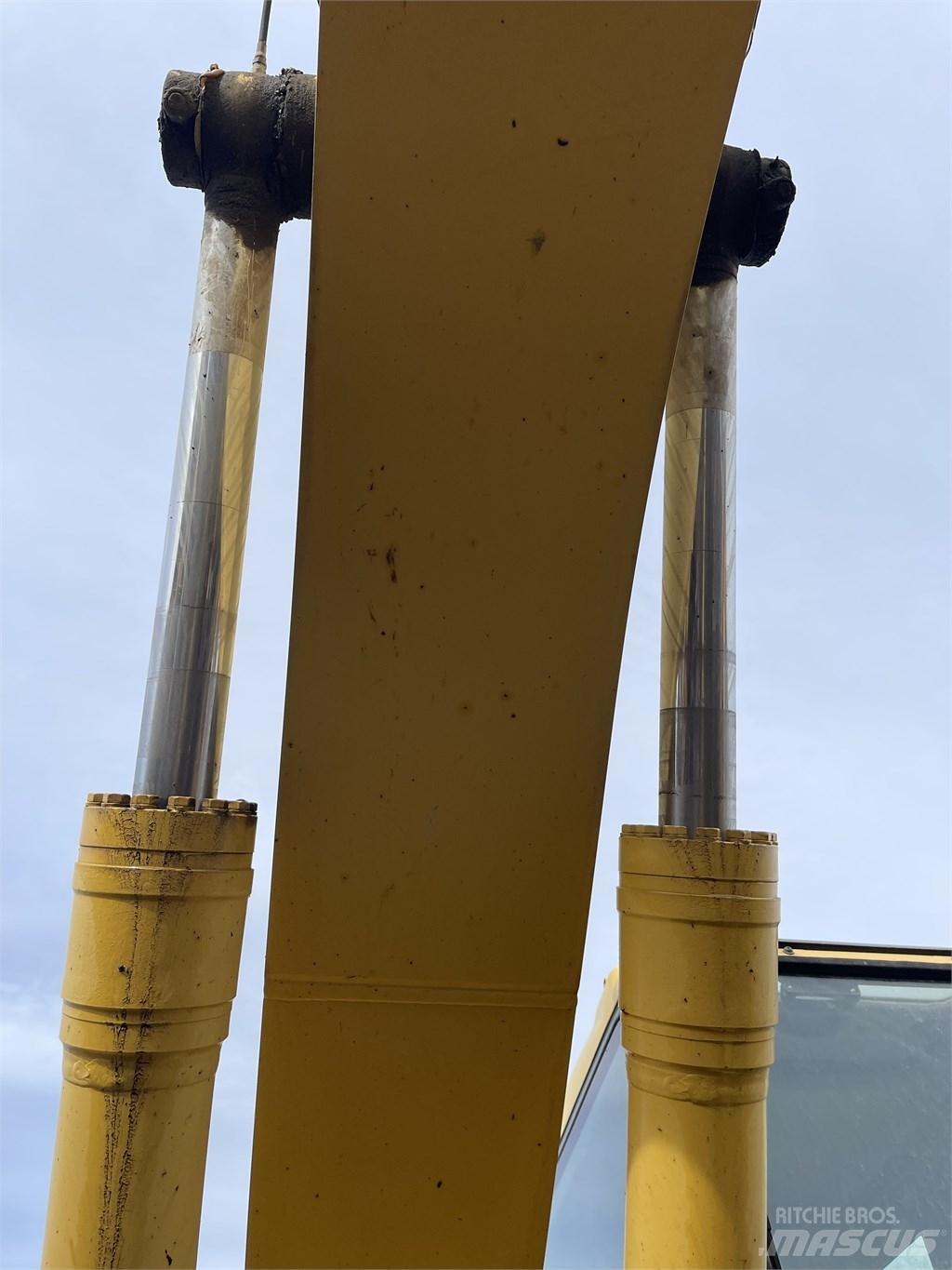 Komatsu PC 200 LC-7 Escavadeiras de esteiras