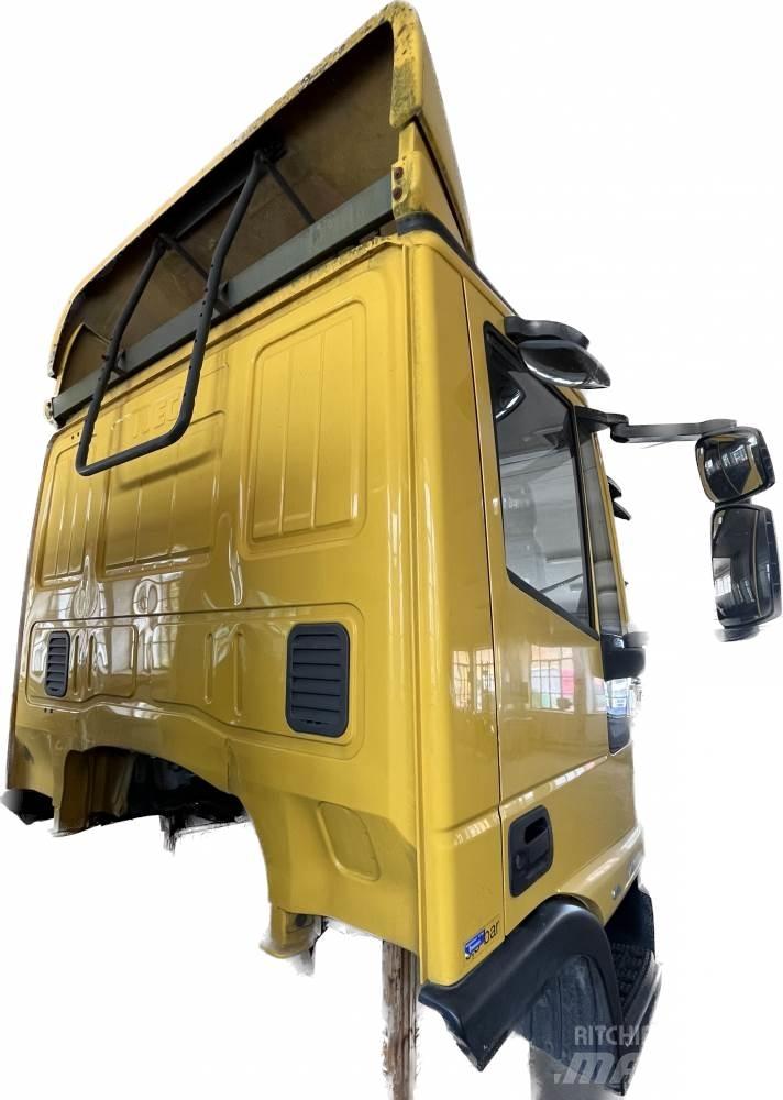 Iveco EUROCARGO KABINA Cabines e interior