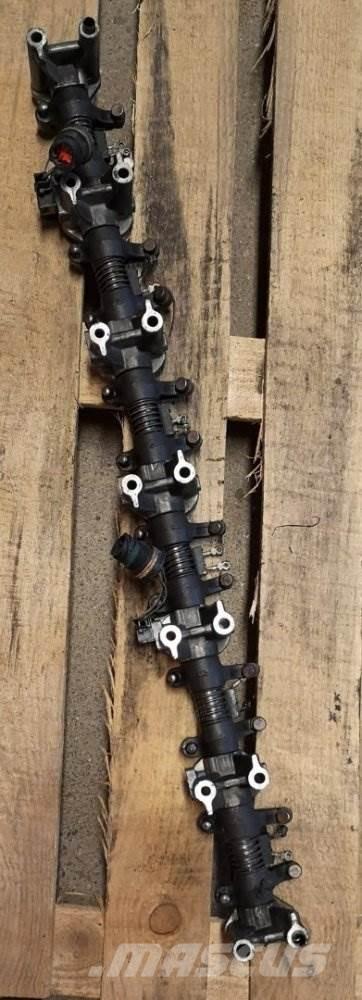 Iveco STRALIS VAHADLA Transportes - Outros
