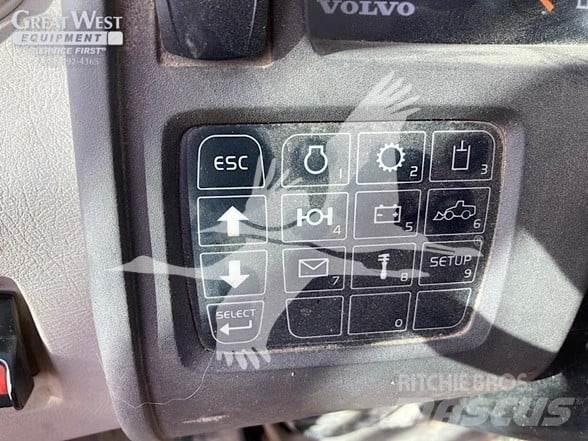 Volvo L220G Carregadeiras de rodas