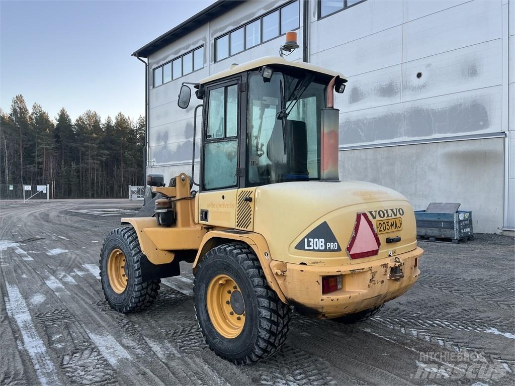 Volvo L 30 B Carregadeiras de rodas