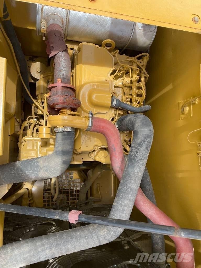 CAT CAT320GC Escavadoras Midi 7t - 12t