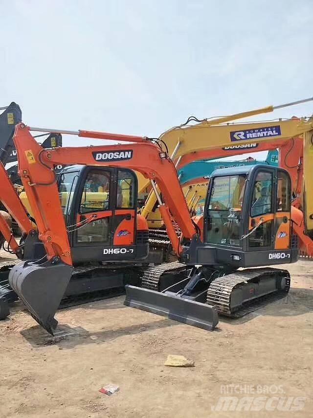 Doosan DH 60 Miniescavadeiras