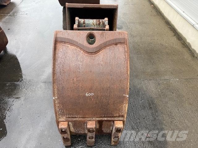 Liebherr 600 mm Garras