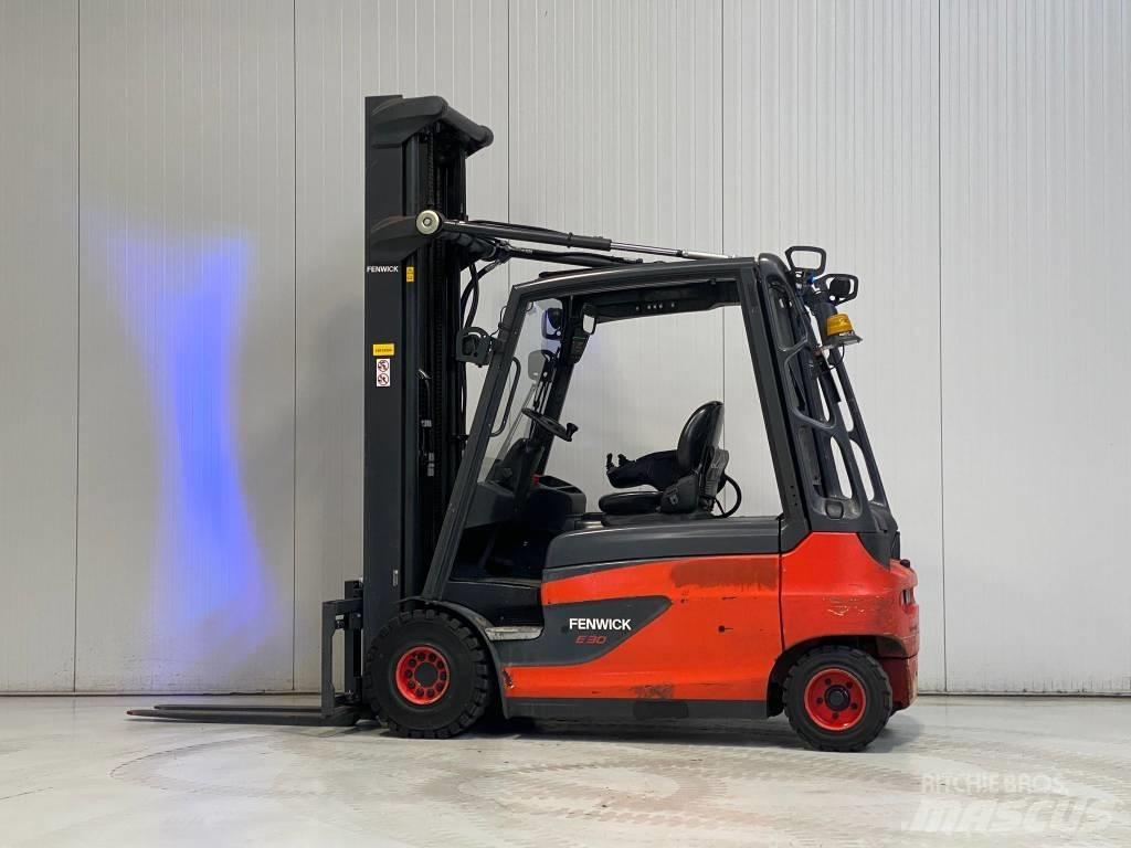 Linde E30L-01 Empilhadores eléctricos