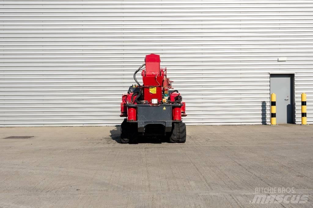 Unic URW 706 Mini gruas