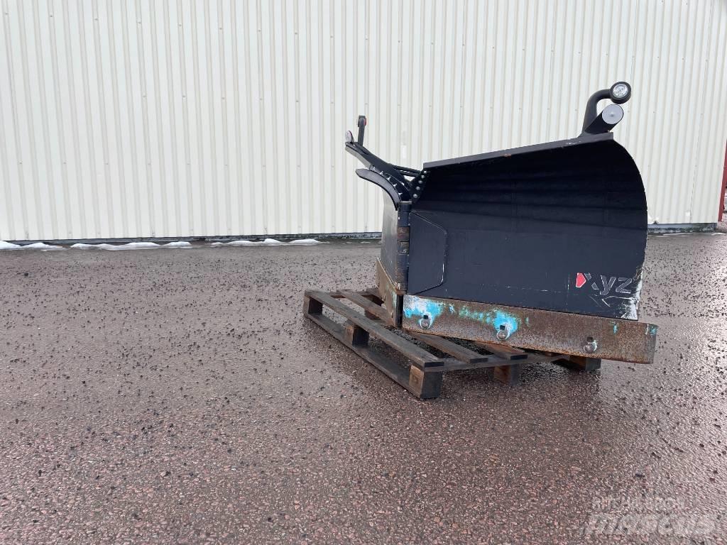 XYZ Vikplog 1750 Lâminas de neve e arados