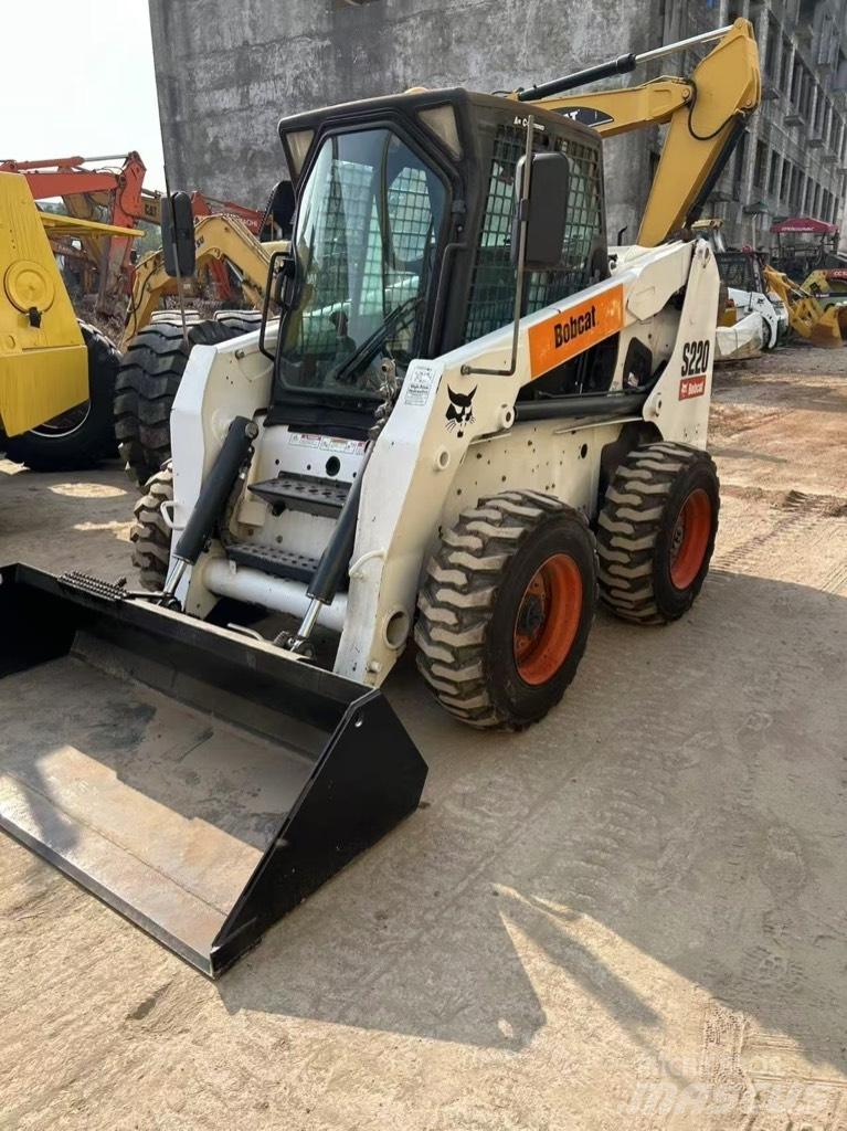 Bobcat S 220 Minicarregadeiras