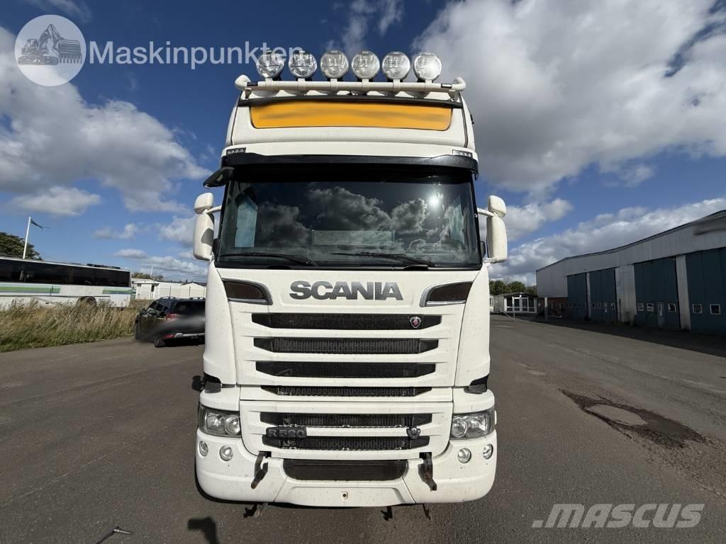 Scania R 520 LB Caminhões de caixa fechada