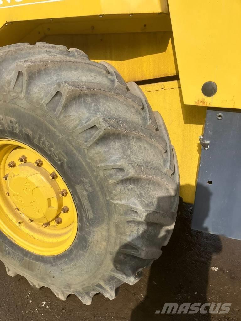 Bomag BW 213 Cilindros Compactadores monocilíndricos
