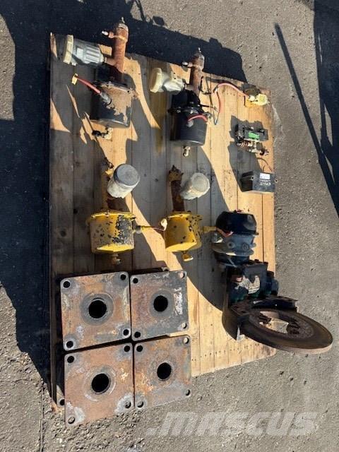 Bell B 40 C PODUSZKA Chassis e suspensões