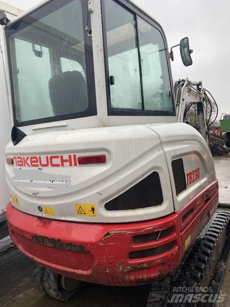 Takeuchi TB 230 Miniescavadeiras