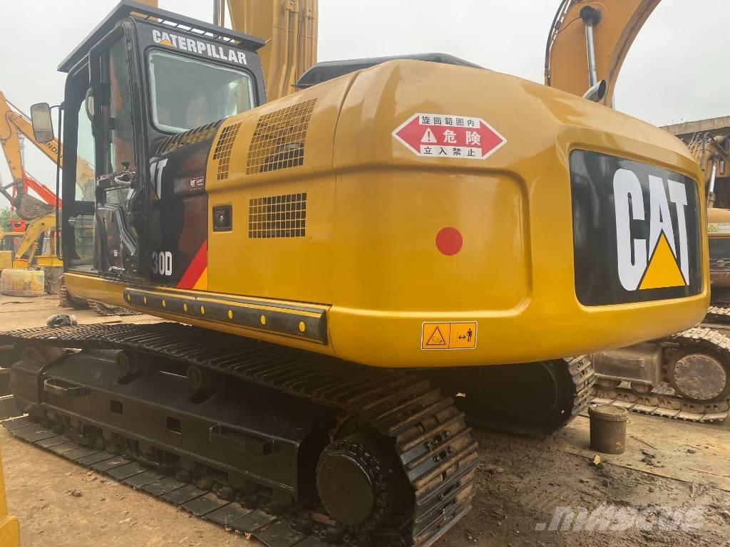 CAT 330 D Escavadeiras de esteiras