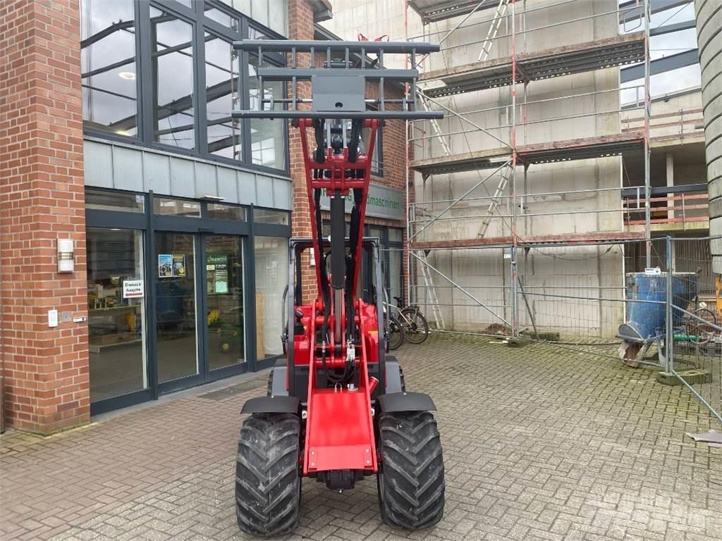 Schäffer 2630 SLT Minicarregadeiras
