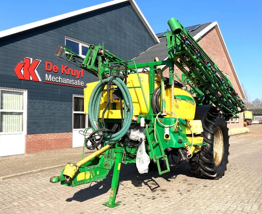 John Deere 732 Pulverizadores rebocados