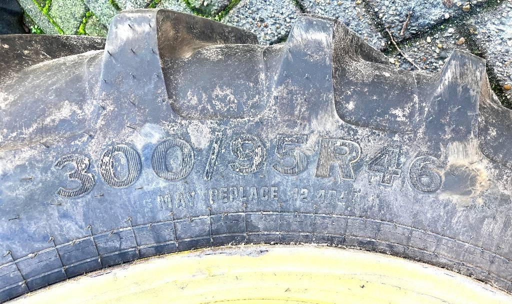 John Deere 732 Pulverizadores rebocados