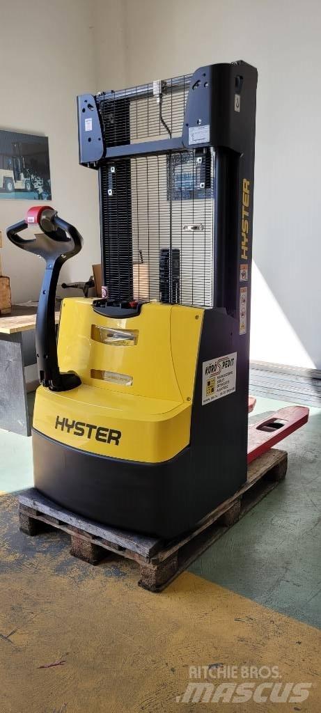 Hyster S 1.0 Empilhador para operador externo