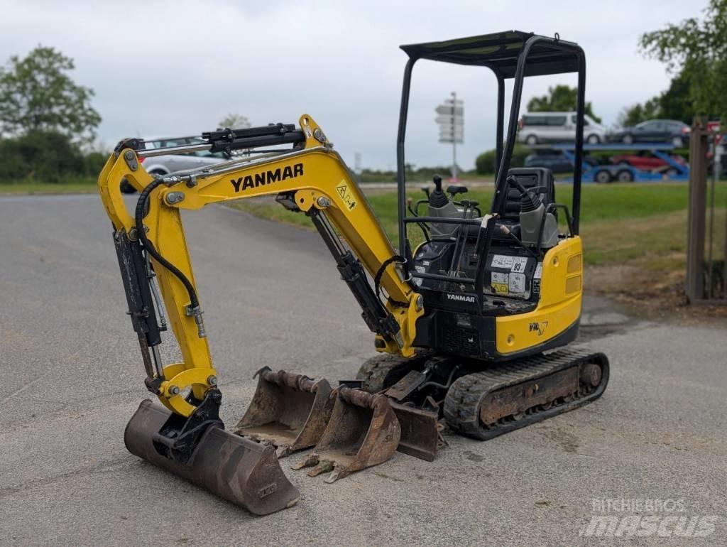 Yanmar Vio 17 Miniescavadeiras