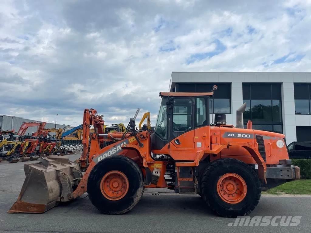 Doosan DL200-3 | A/C Carregadeiras de rodas
