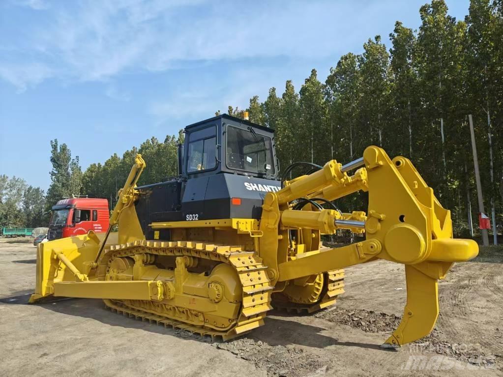 Shantui SD 32 Dozers - Tratores rastos