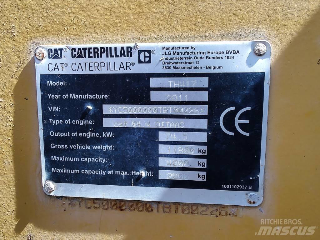 CAT TH 417 Manipulador telescópico