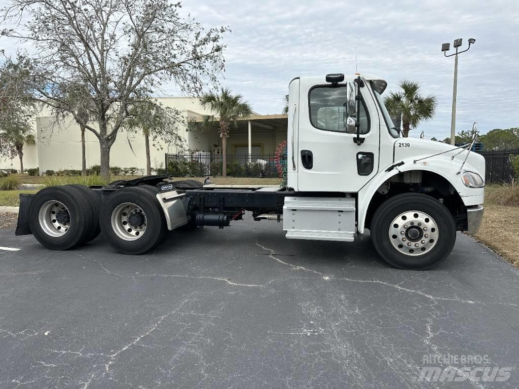 Freightliner M2 Cavalos Mecânicos