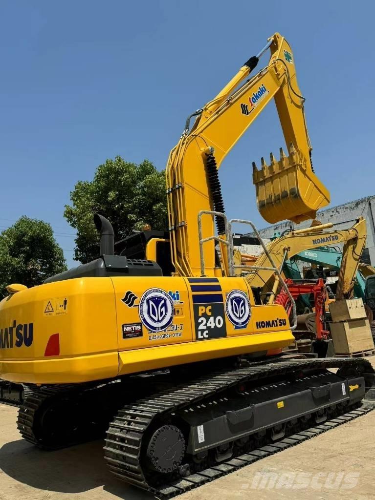 Komatsu PC 240 Escavadeiras de esteiras