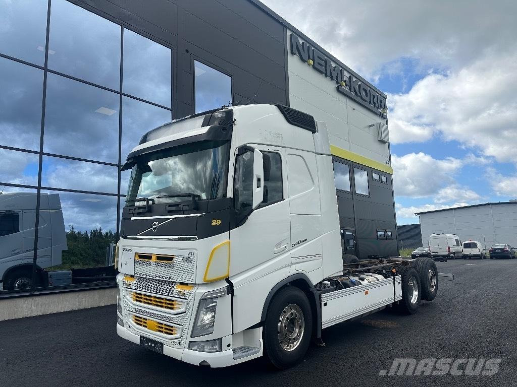 Volvo FH13 540 6x2*4 Camiões de chassis e cabine