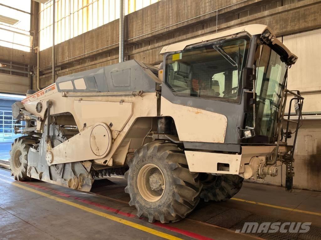 Wirtgen WR 240i Outros